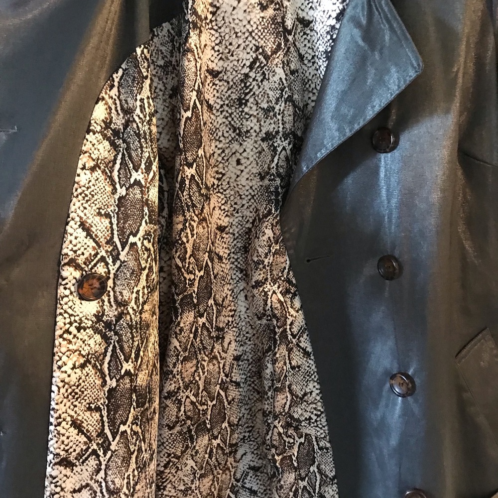 Gray Metallic Coat - image 3